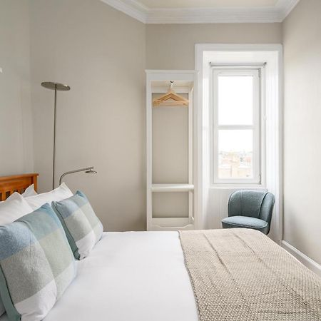 2Br New Town Castle View Apartment EDI Eksteriør billede