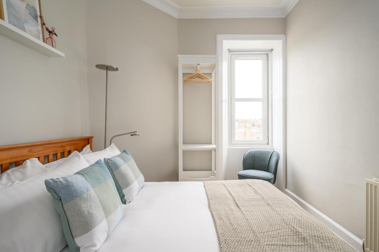 2Br New Town Castle View Apartment EDI Eksteriør billede