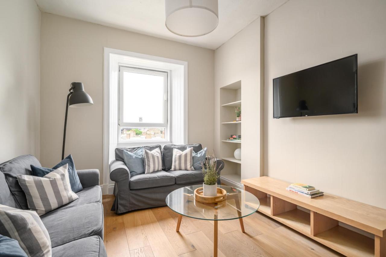 2Br New Town Castle View Apartment Edinburgh Eksteriør billede